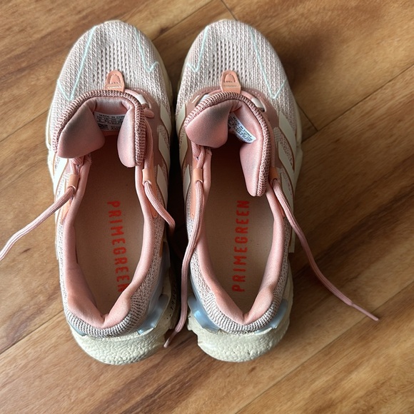 Adidas Jetboost Sneaker - Picture 5 of 8